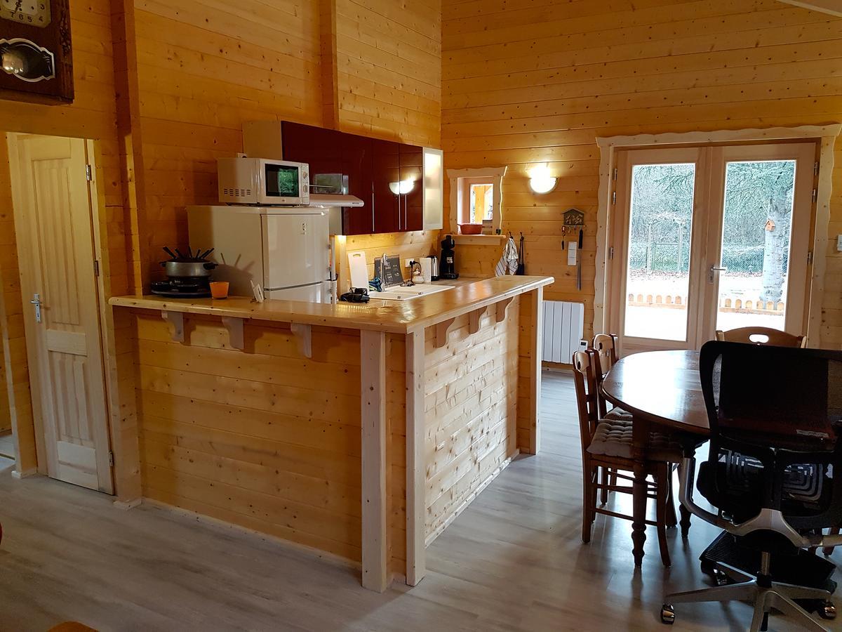Chalet Au Domaine De La Goujonne Saint-Sauveur-les-Bray Bagian luar foto