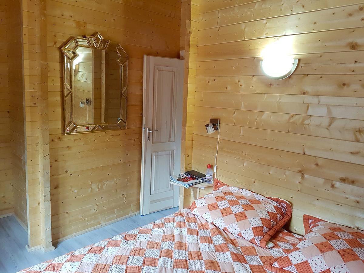 Chalet Au Domaine De La Goujonne Saint-Sauveur-les-Bray Bagian luar foto